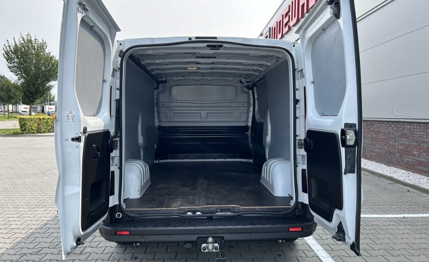 Renault Trafic | 2.0 dCi 130 T30 L2H1 | Work Edition