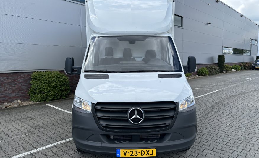 Mercedes-Benz Sprinter Bakwagen met laadklep | 170PK | automaat