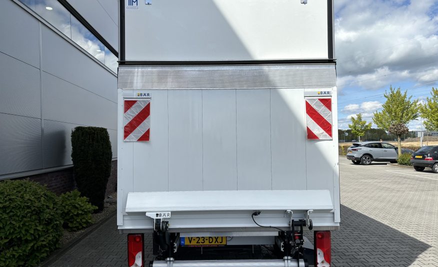 Mercedes-Benz Sprinter Bakwagen met laadklep | 170PK | automaat