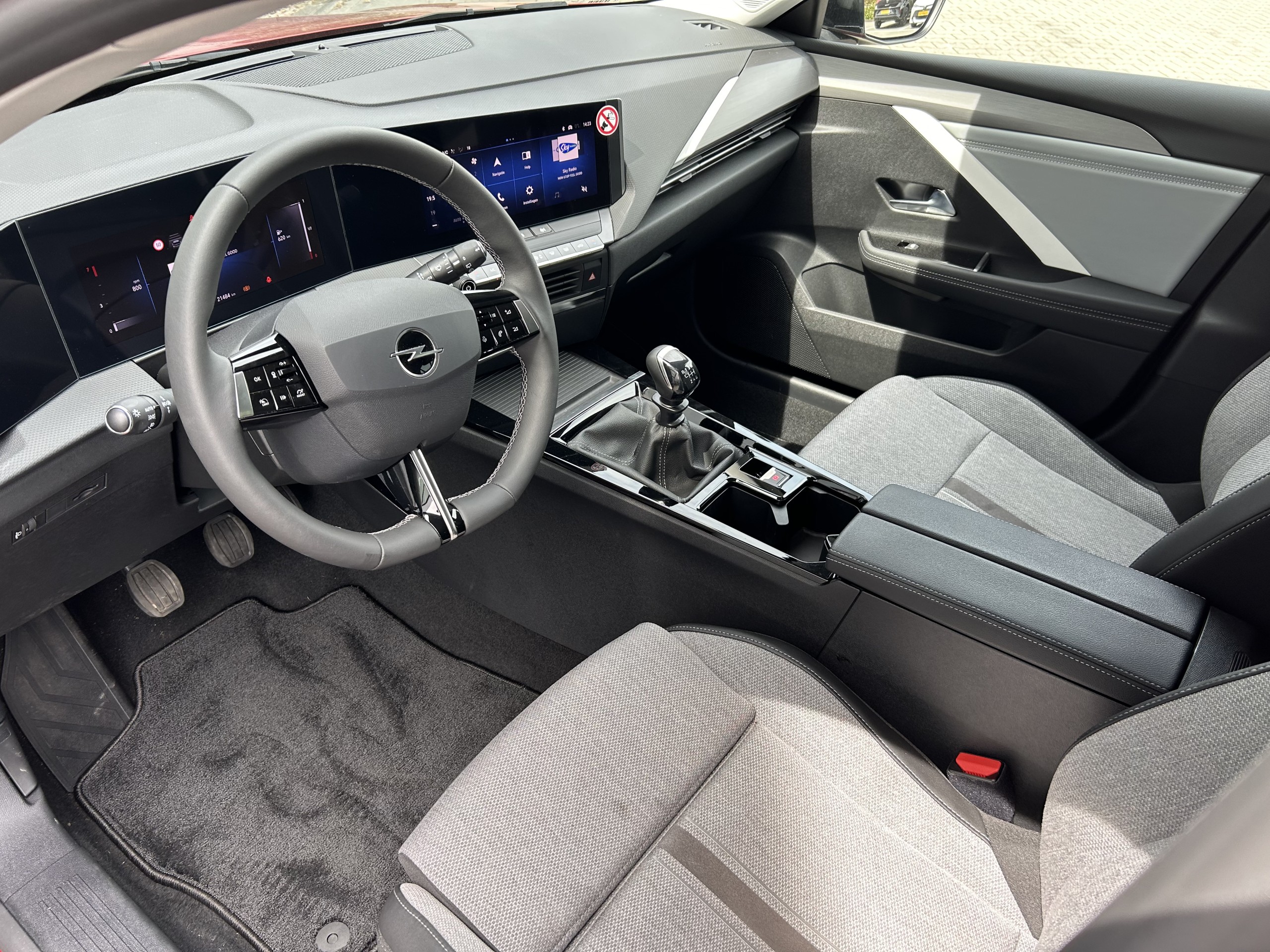 Opel Astra | 1.2 Level 4