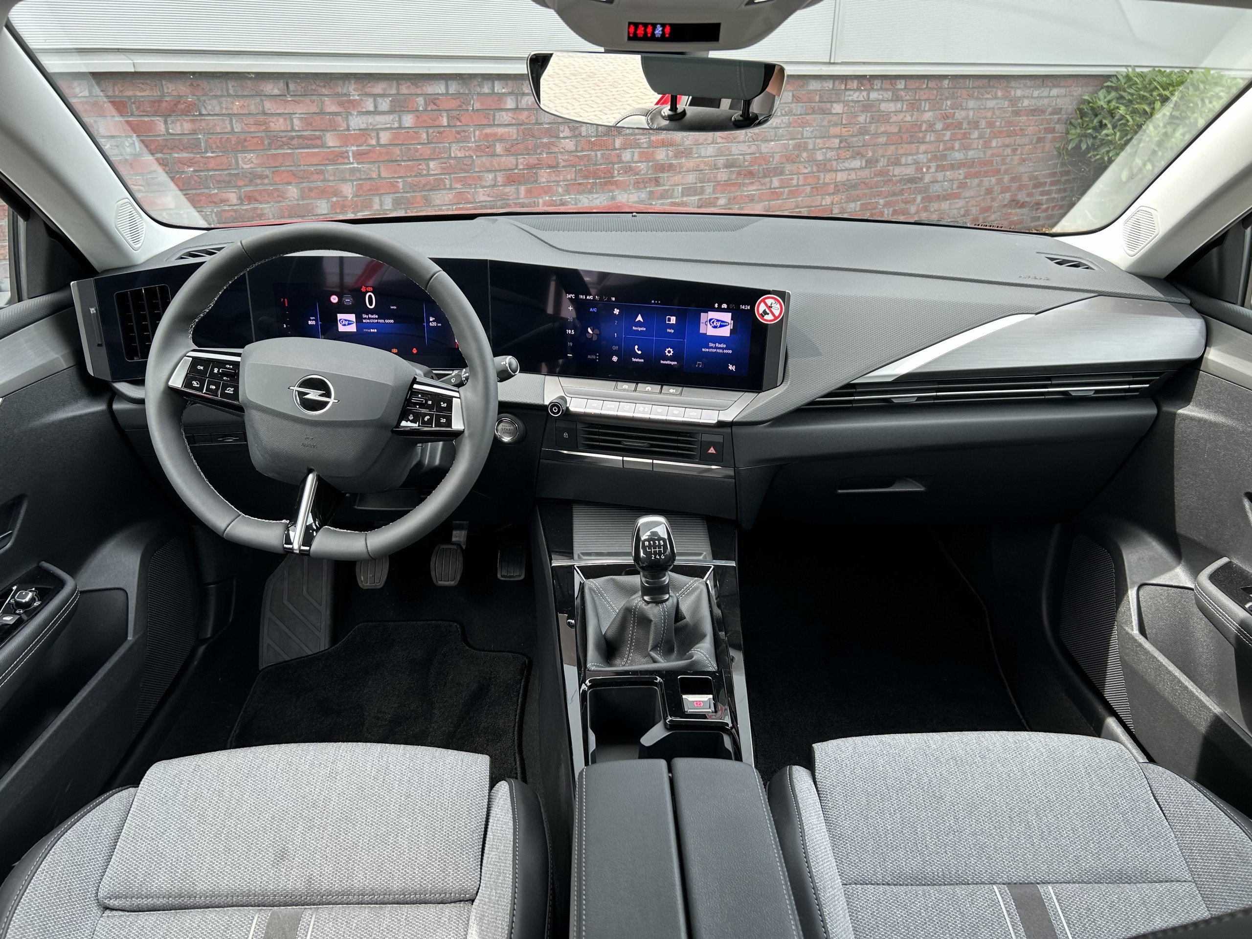 Opel Astra | 1.2 Level 4