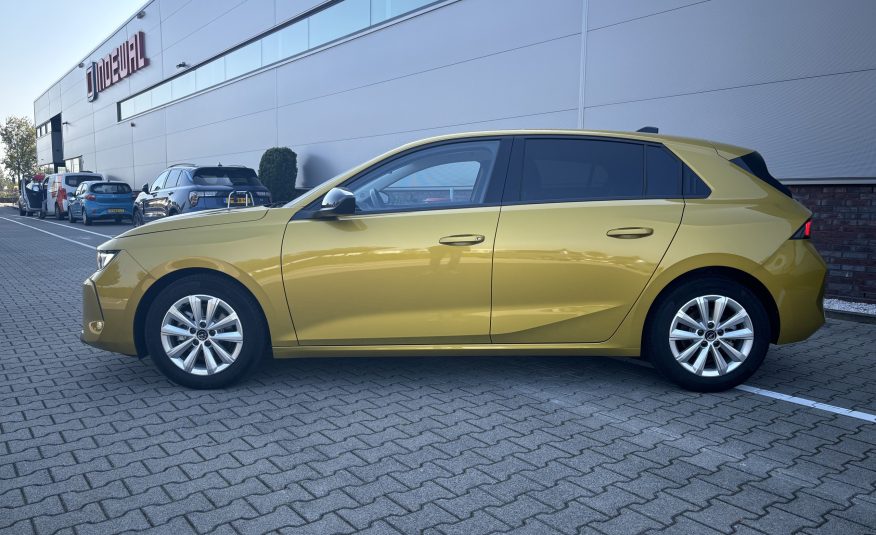 Opel Astra |  1.2 Level 2