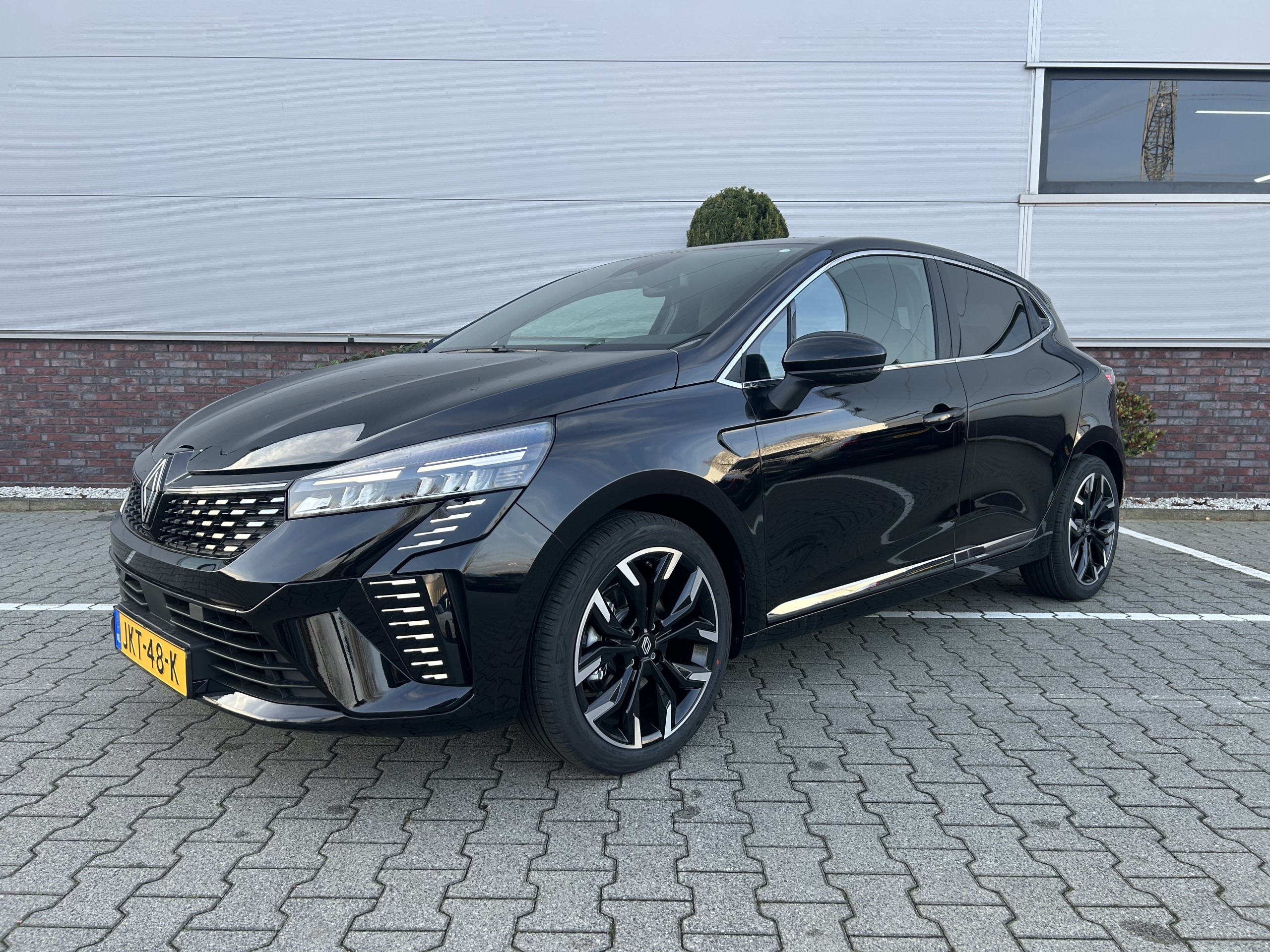 Renault Clio | 1.6 E-Tech Full Hybrid 145 techno 2025 | Automaat