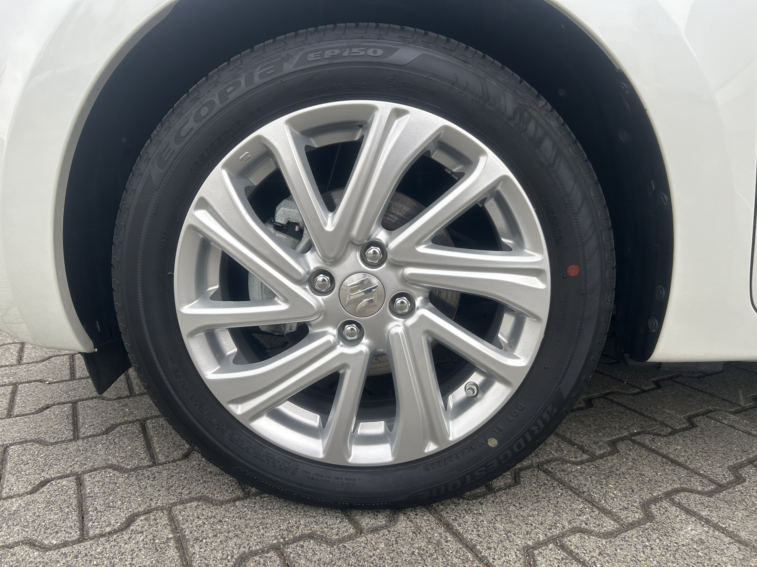 Suzuki Swift | 1.2 Select Smart Hybrid