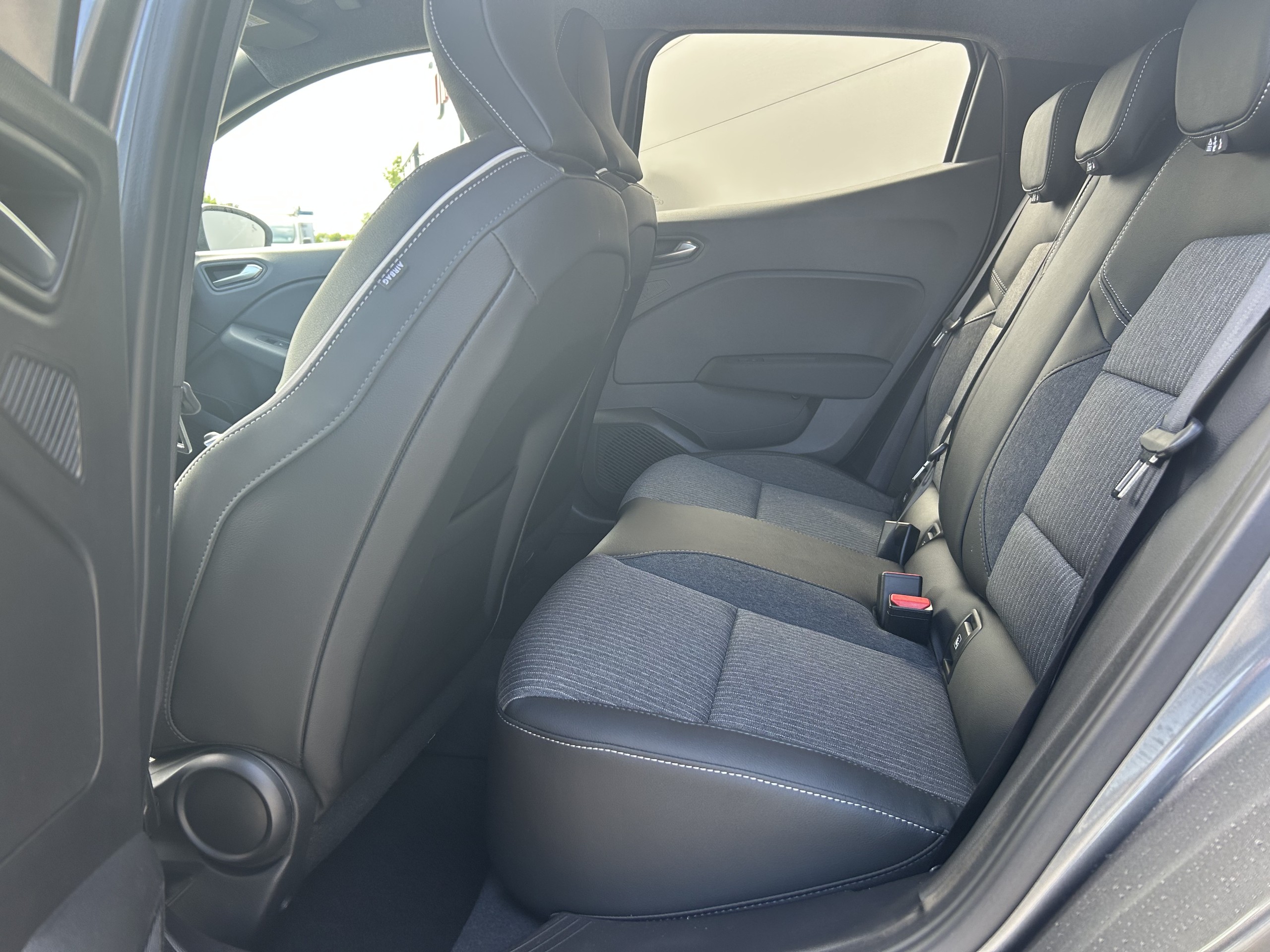 Mitsubishi Colt | 1.0T MT | First Edition