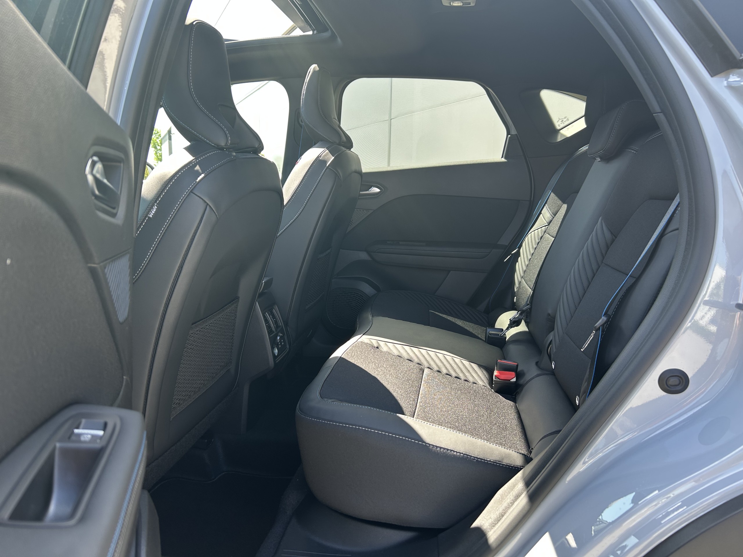 Renault Captur | 1.6 E-Tech full hybrid
