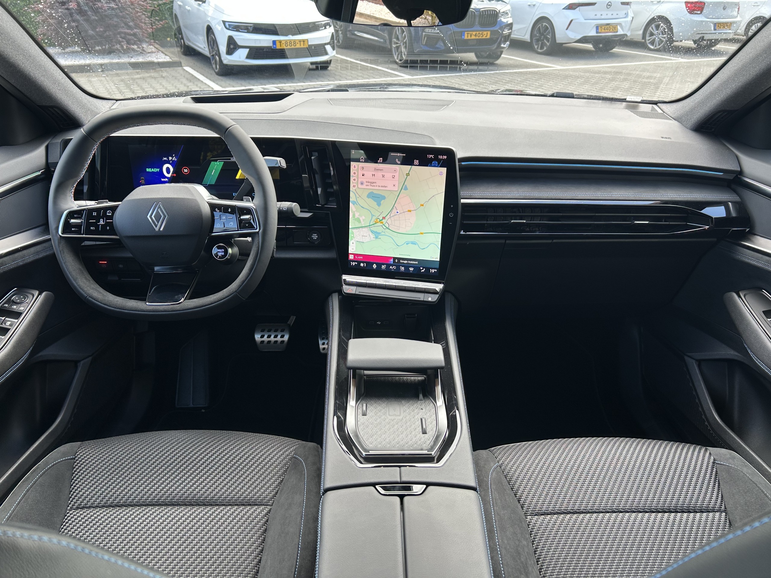 Renault Espace | E-Tech full hybrid 200 iconic 7p.