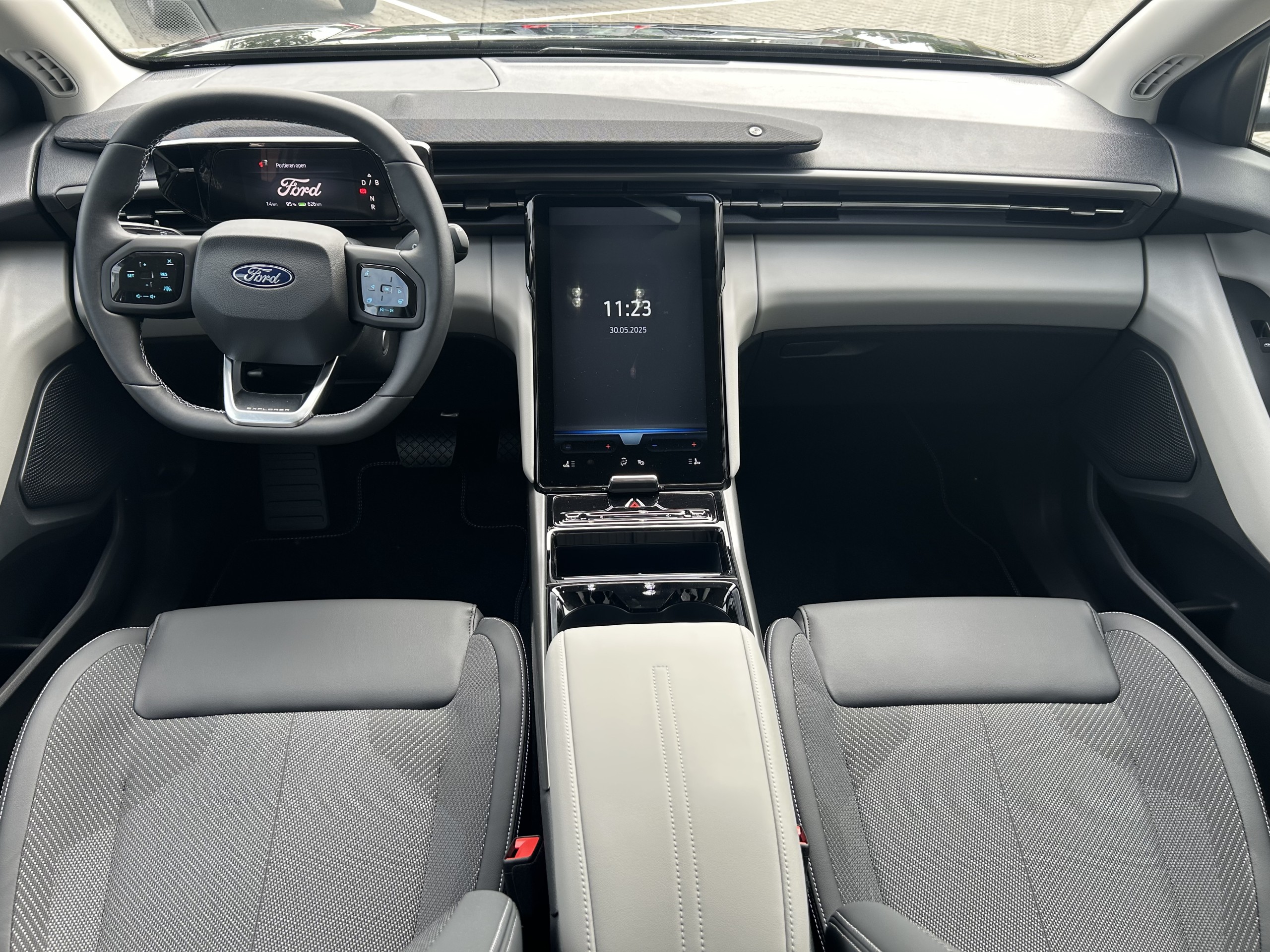 Ford Explorer | Extended Range RWD 77kWh