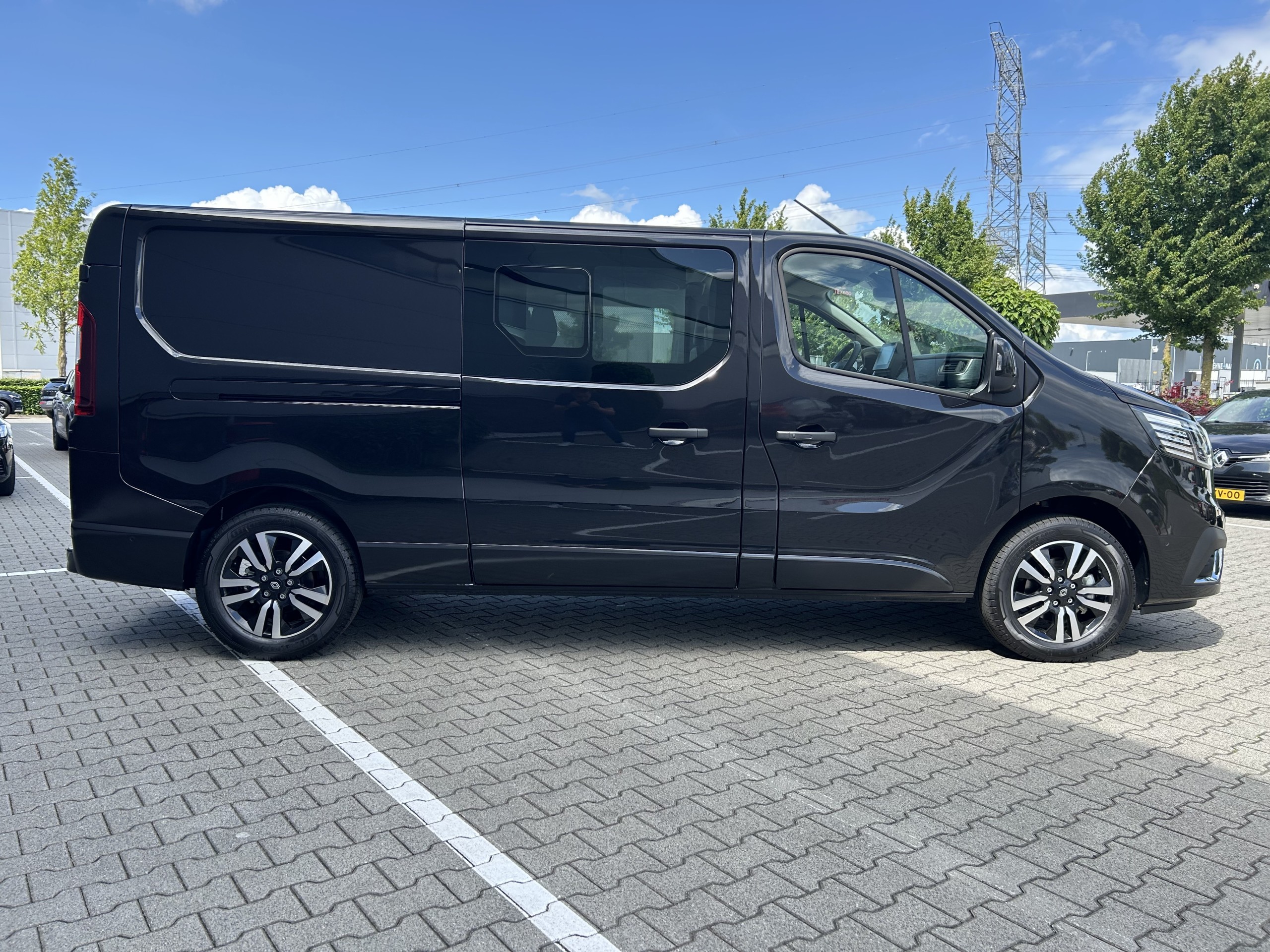 Renault Trafic | 2.0 Blue dCi EDC 170 T29 L2H1 | Dubble Cabine