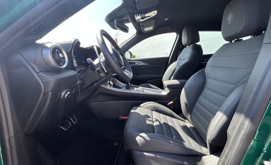 Alfa Romeo Tonale | 1.5T Hybrid Veloce