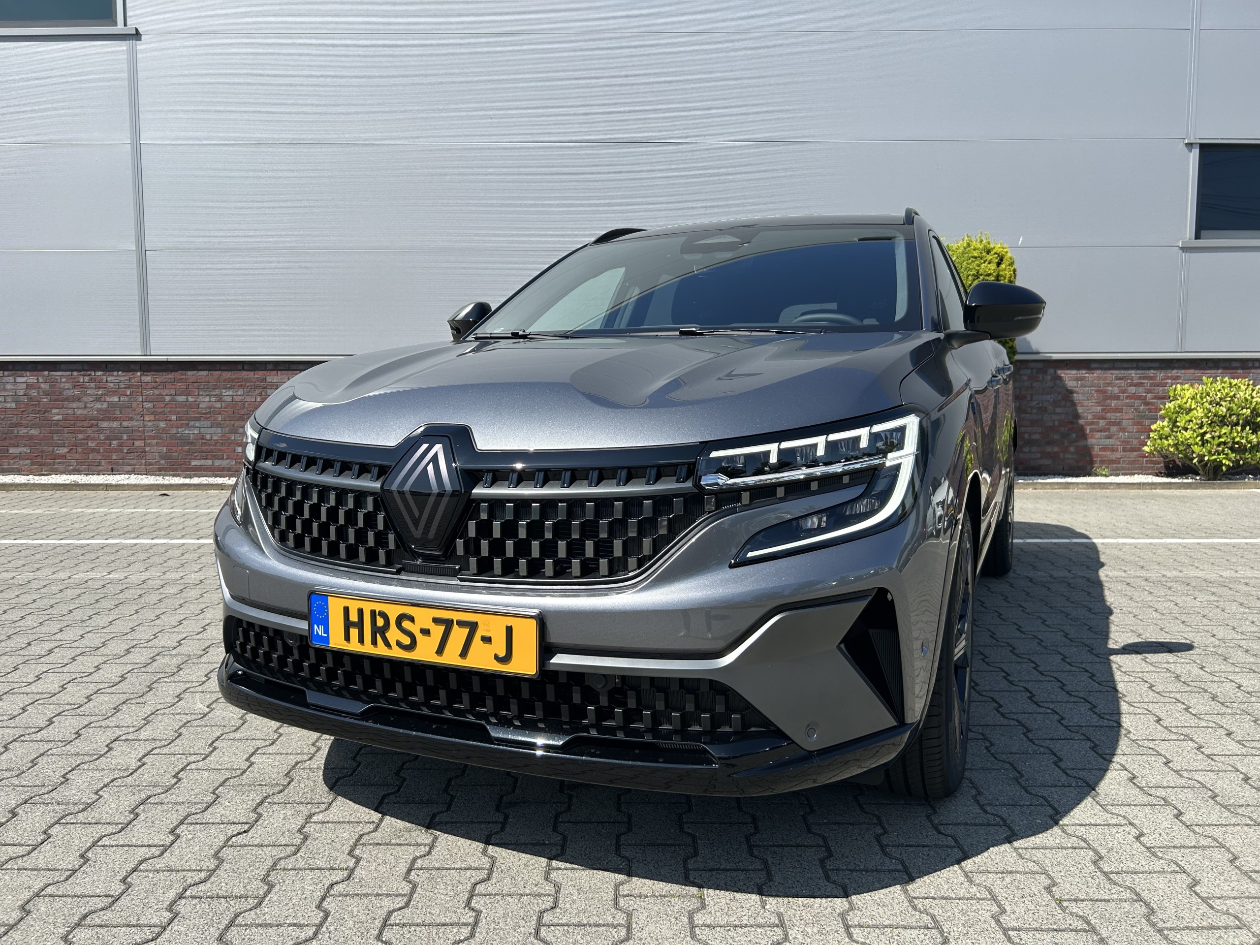 Renault Espace | E-Tech full hybrid 200 iconic 7p.