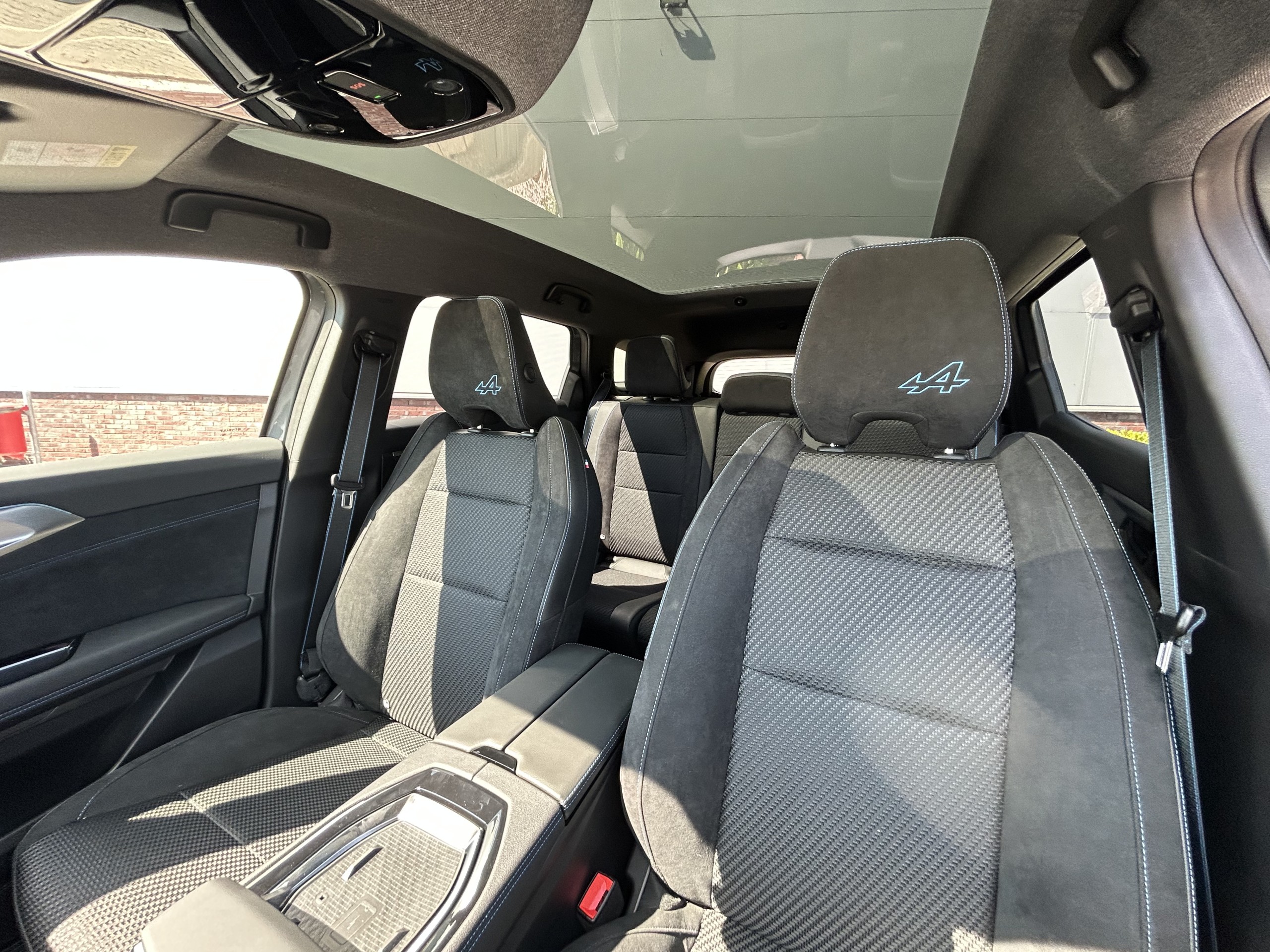 Renault Espace | E-Tech full hybrid 200 iconic 7p.