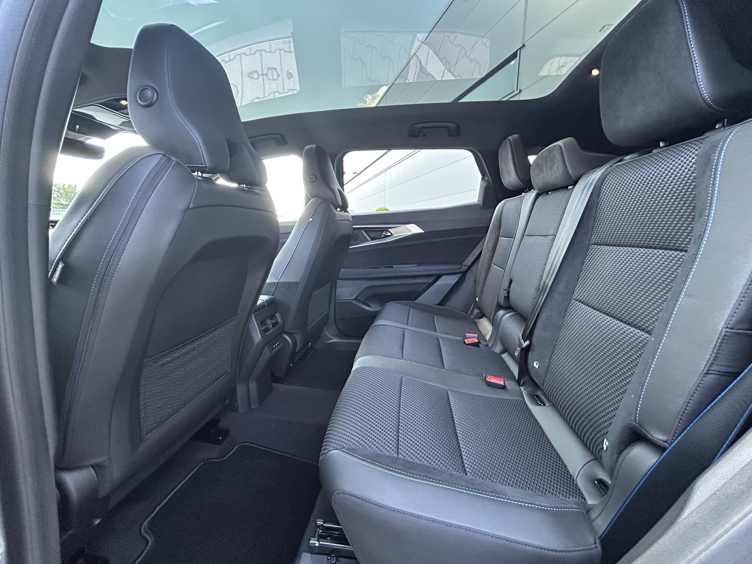 Renault Espace | E-Tech full hybrid 200 iconic 7p.