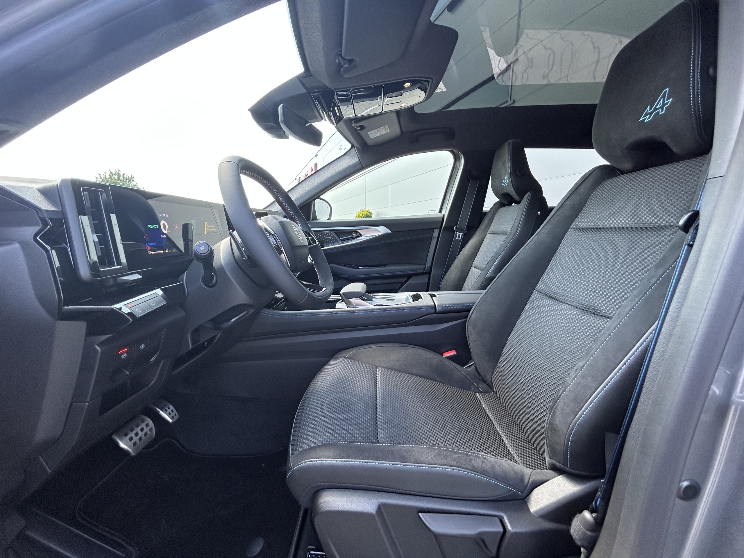 Renault Espace | E-Tech full hybrid 200 iconic 7p.