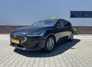 Ford Focus Wagon | 1.0 EcoBoost Hybrid Titanium