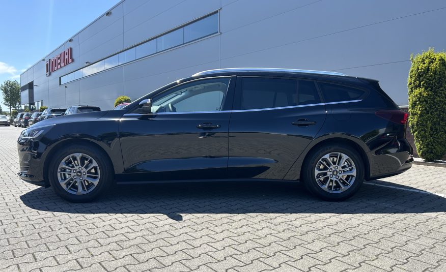 Ford Focus Wagon | 1.0 EcoBoost Hybrid Titanium