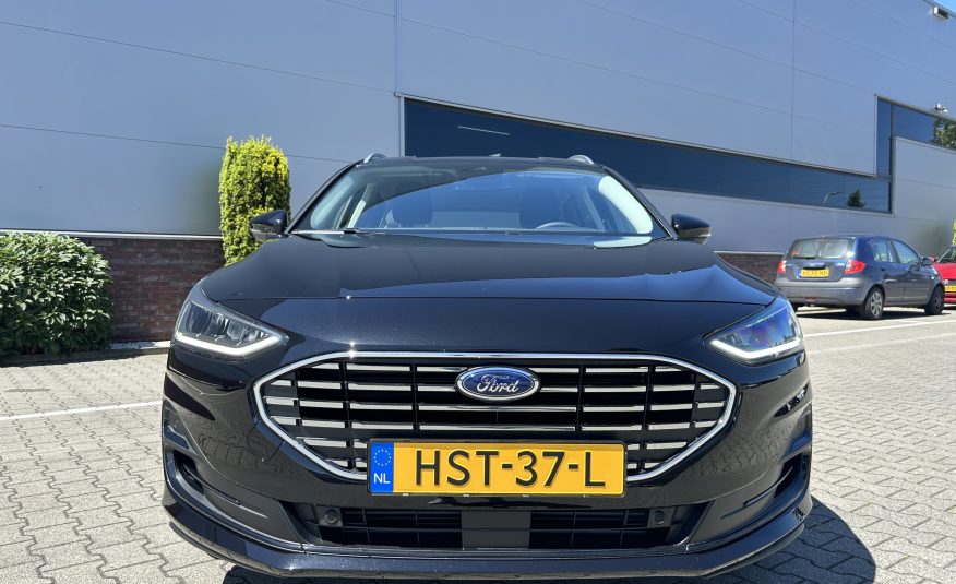 Ford Focus Wagon | 1.0 EcoBoost Hybrid Titanium
