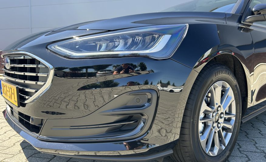 Ford Focus Wagon | 1.0 EcoBoost Hybrid Titanium