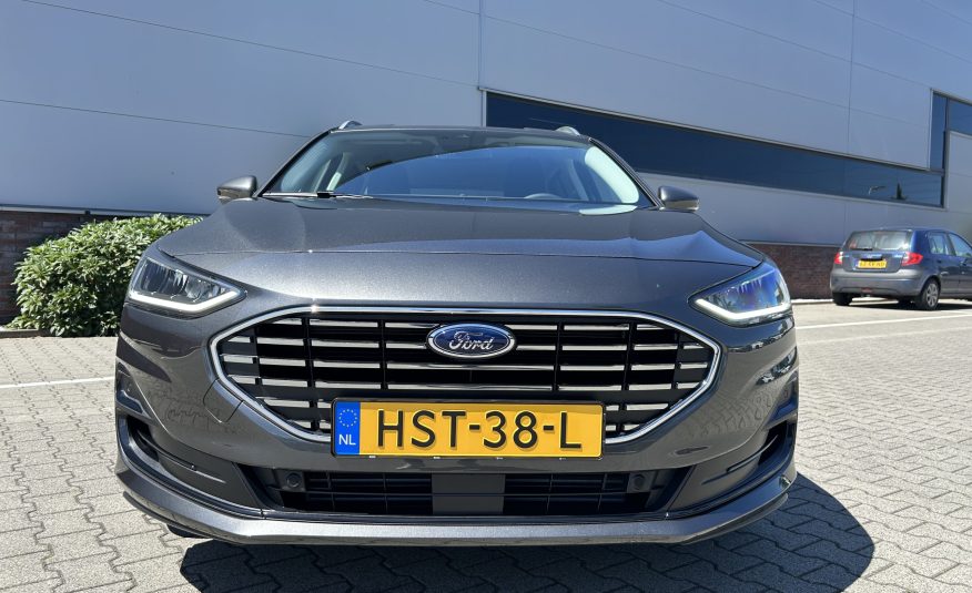 Ford Focus Wagon | 1.0 EcoBoost Hybrid Titanium