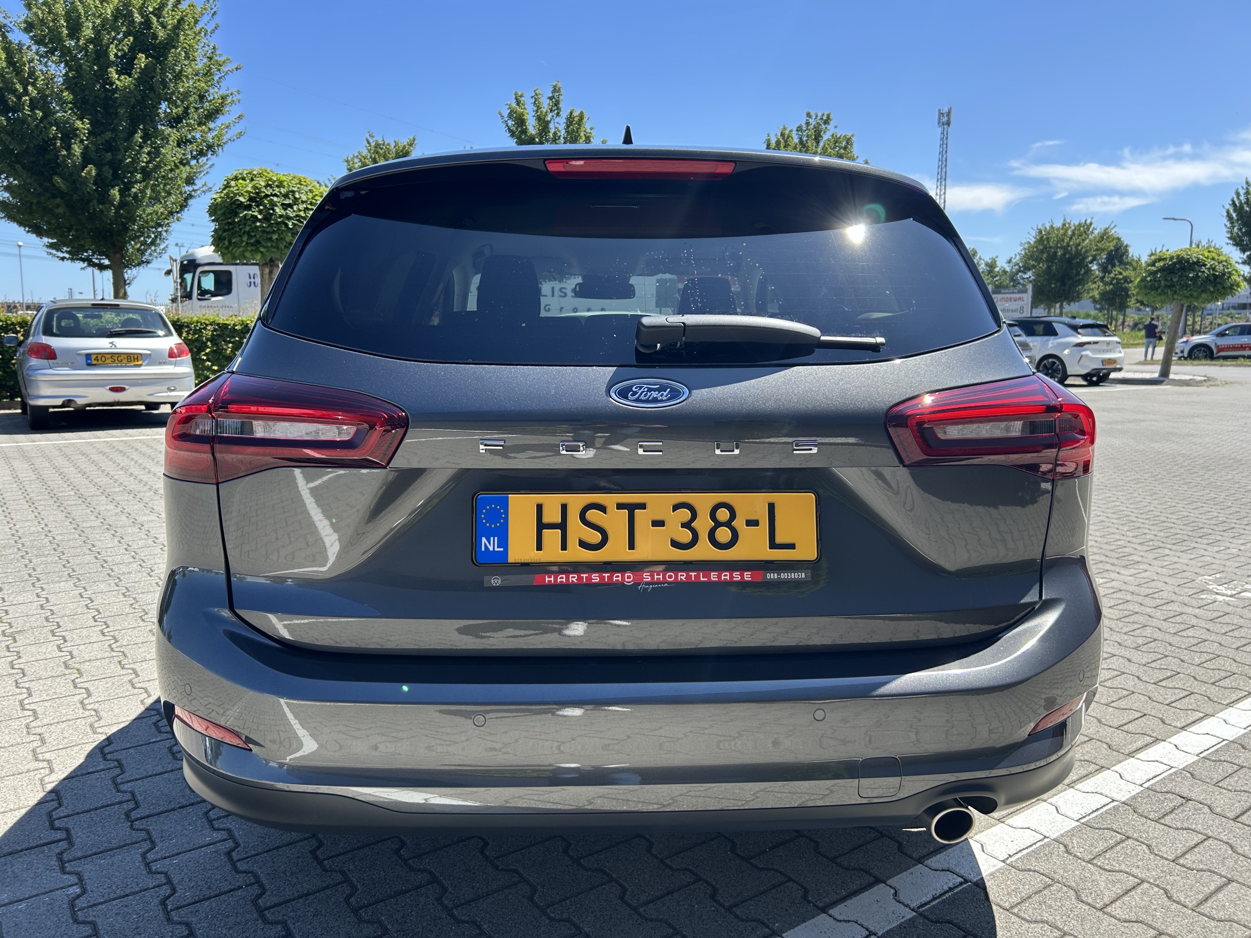 Ford Focus Wagon | 1.0 EcoBoost Hybrid Titanium