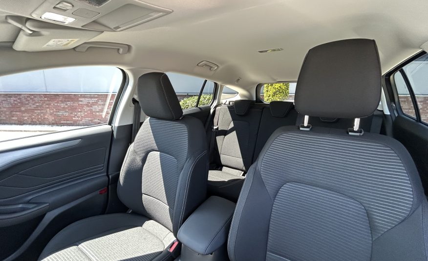 Ford Focus Wagon | 1.0 EcoBoost Hybrid Titanium