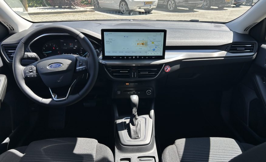 Ford Focus Wagon | 1.0 EcoBoost Hybrid Titanium