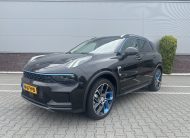 Lynk & Co | 01