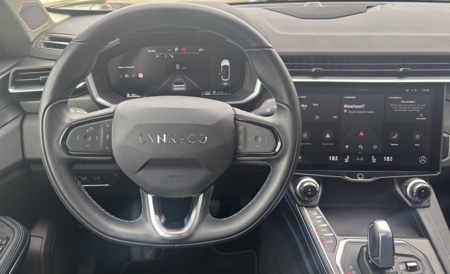 Lynk & Co |  01
