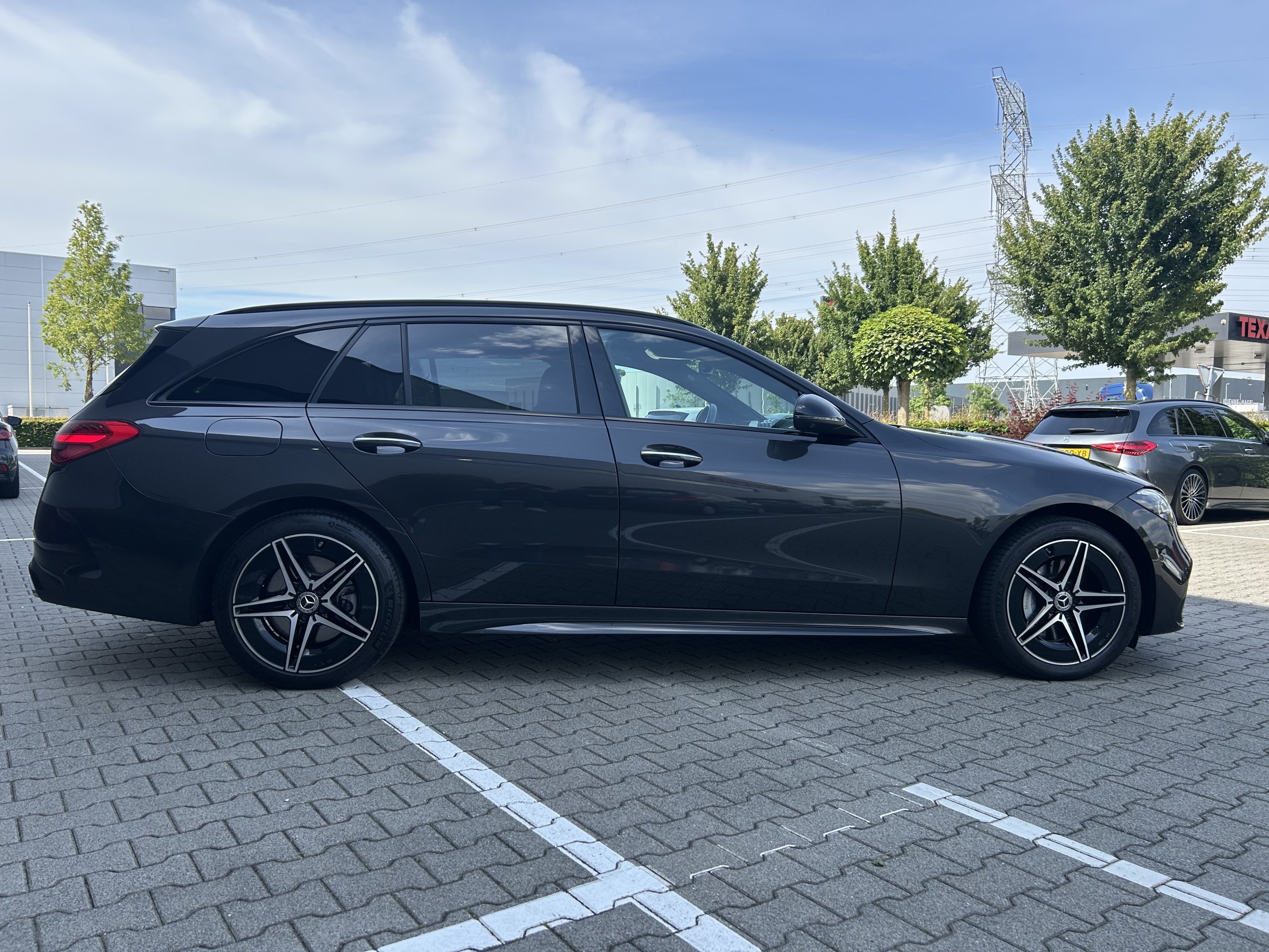 Mercedes Benz C-Klasse Estate | 300e AMG Line