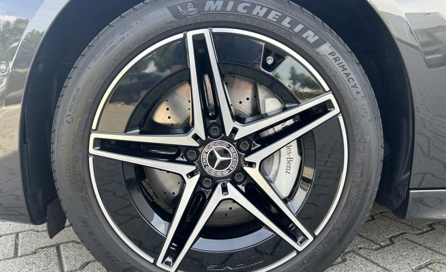 Mercedes Benz C-Klasse Estate | 300e AMG Line