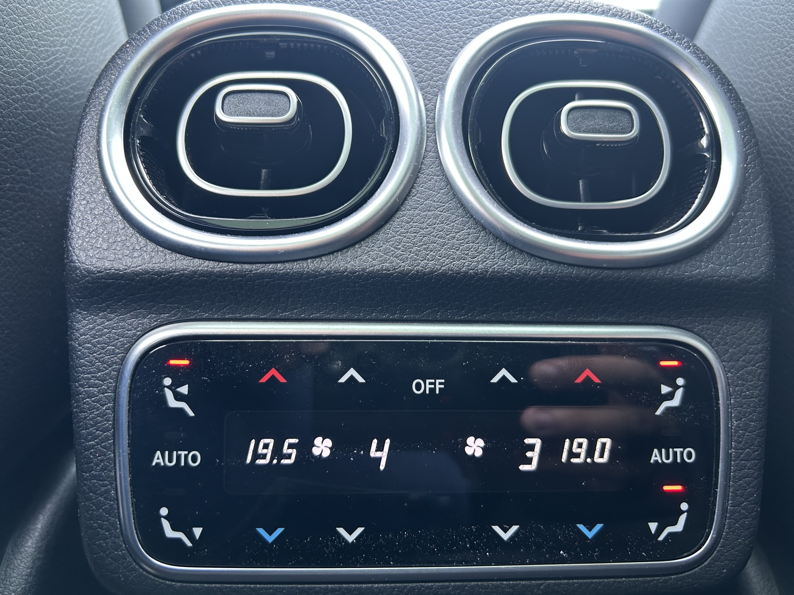 Mercedes Benz C-Klasse Estate | 300e AMG Line
