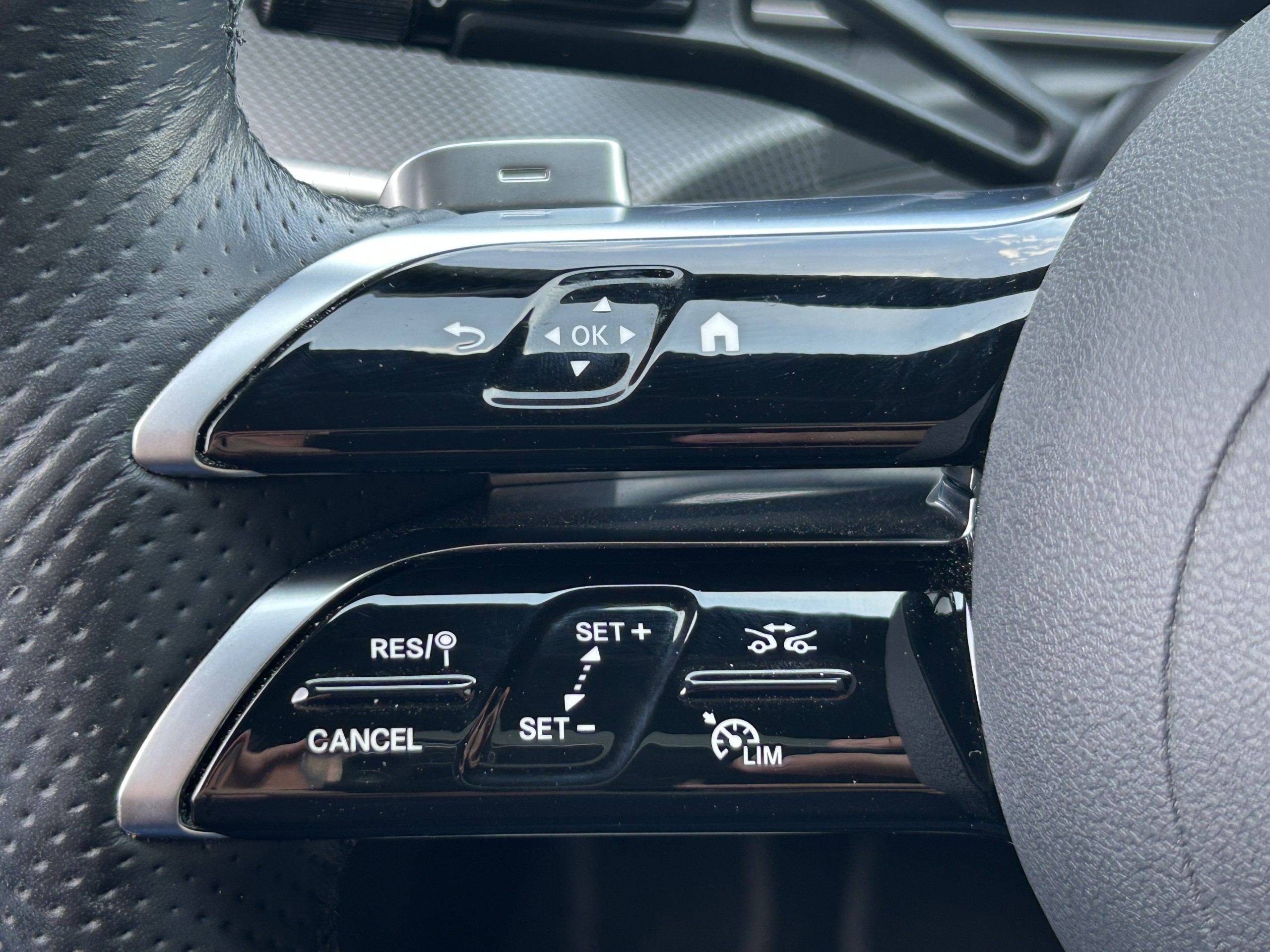 Mercedes Benz C-Klasse Estate | 300e AMG Line