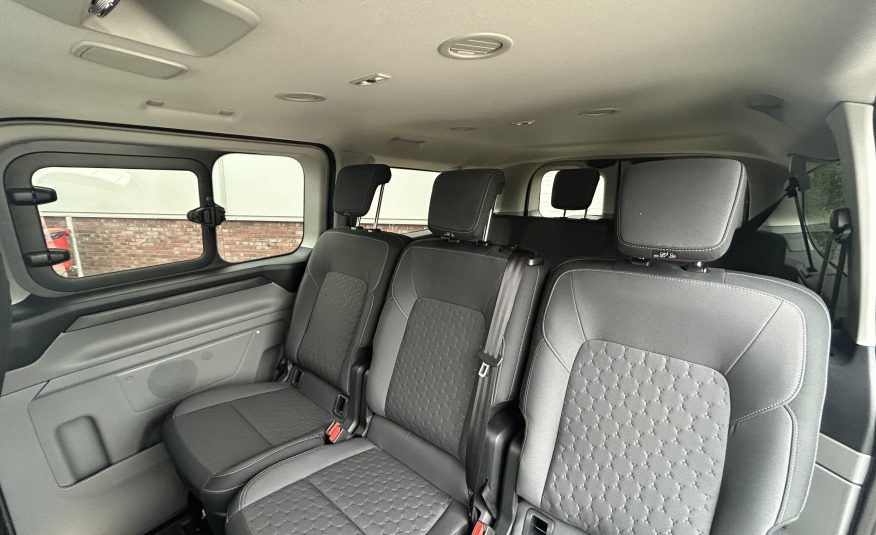 Ford Transit Custum | 340 2.5  PHEV L2H1 Limited | 8 persoons