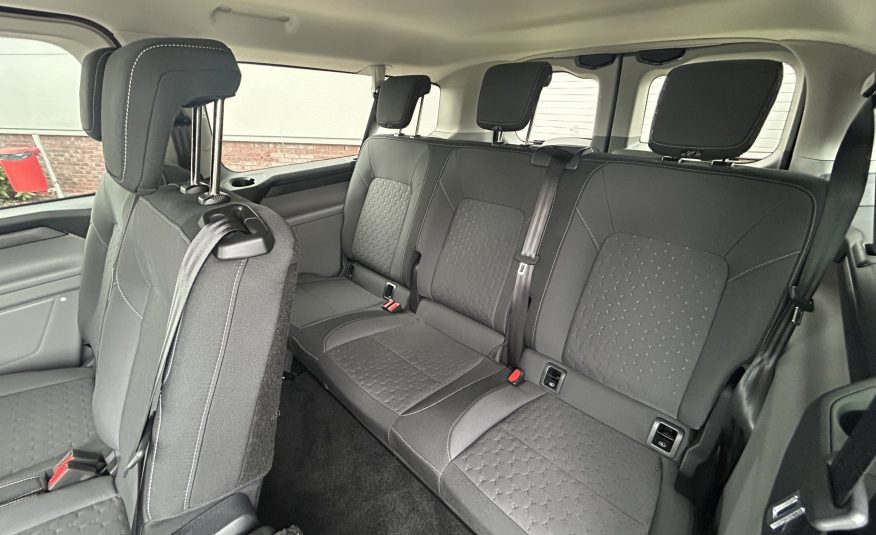 Ford Transit Custum | 340 2.5  PHEV L2H1 Limited | 8 persoons