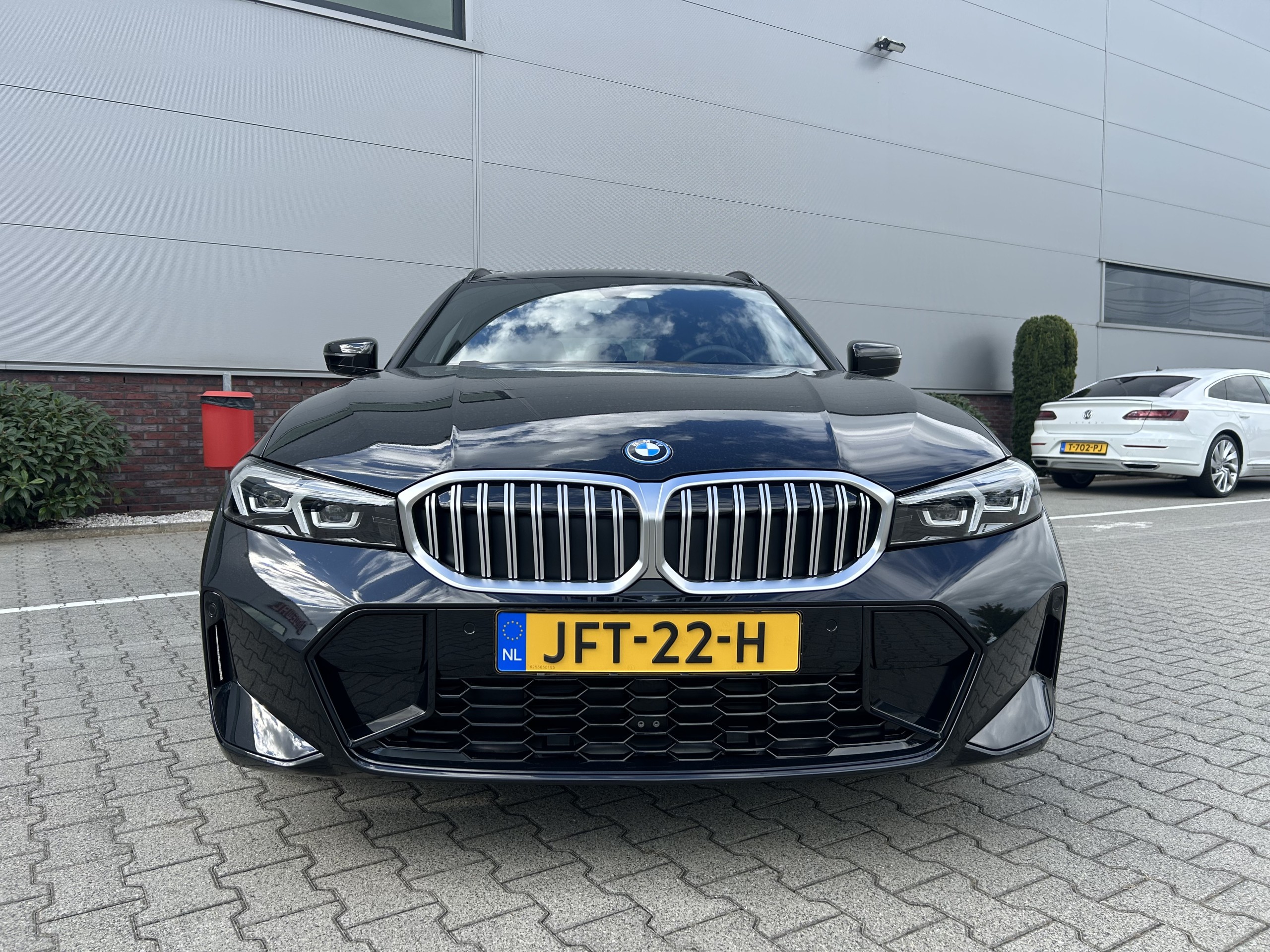 BMW 330e | Touring M-Sport | Automaat