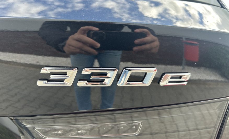 BMW 330e | Touring M-Sport | Automaat