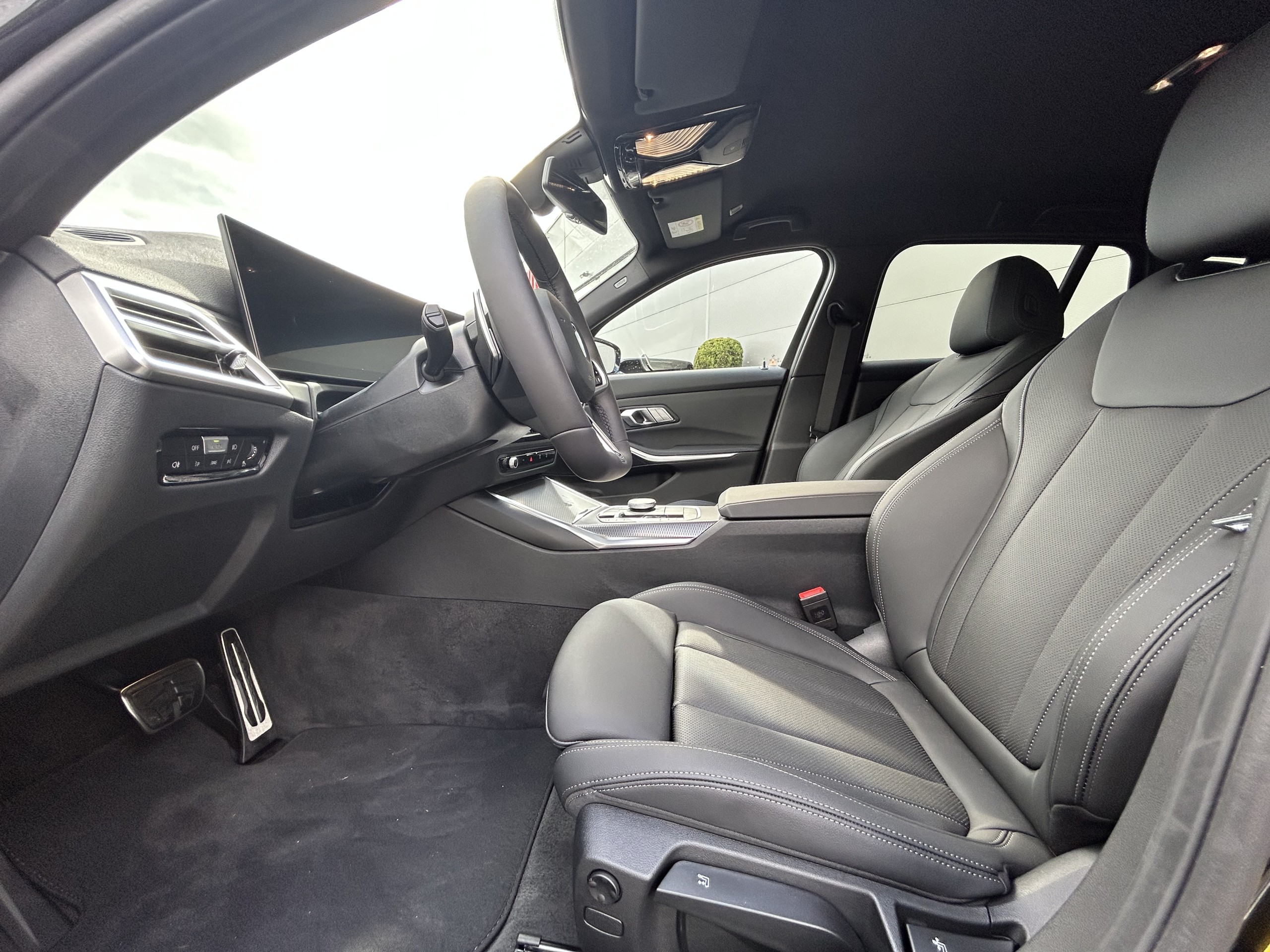 BMW 330e | Touring M-Sport | Automaat