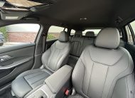 BMW 330e | Touring M-Sport | Automaat