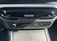 BMW 330e | Touring M-Sport | Automaat