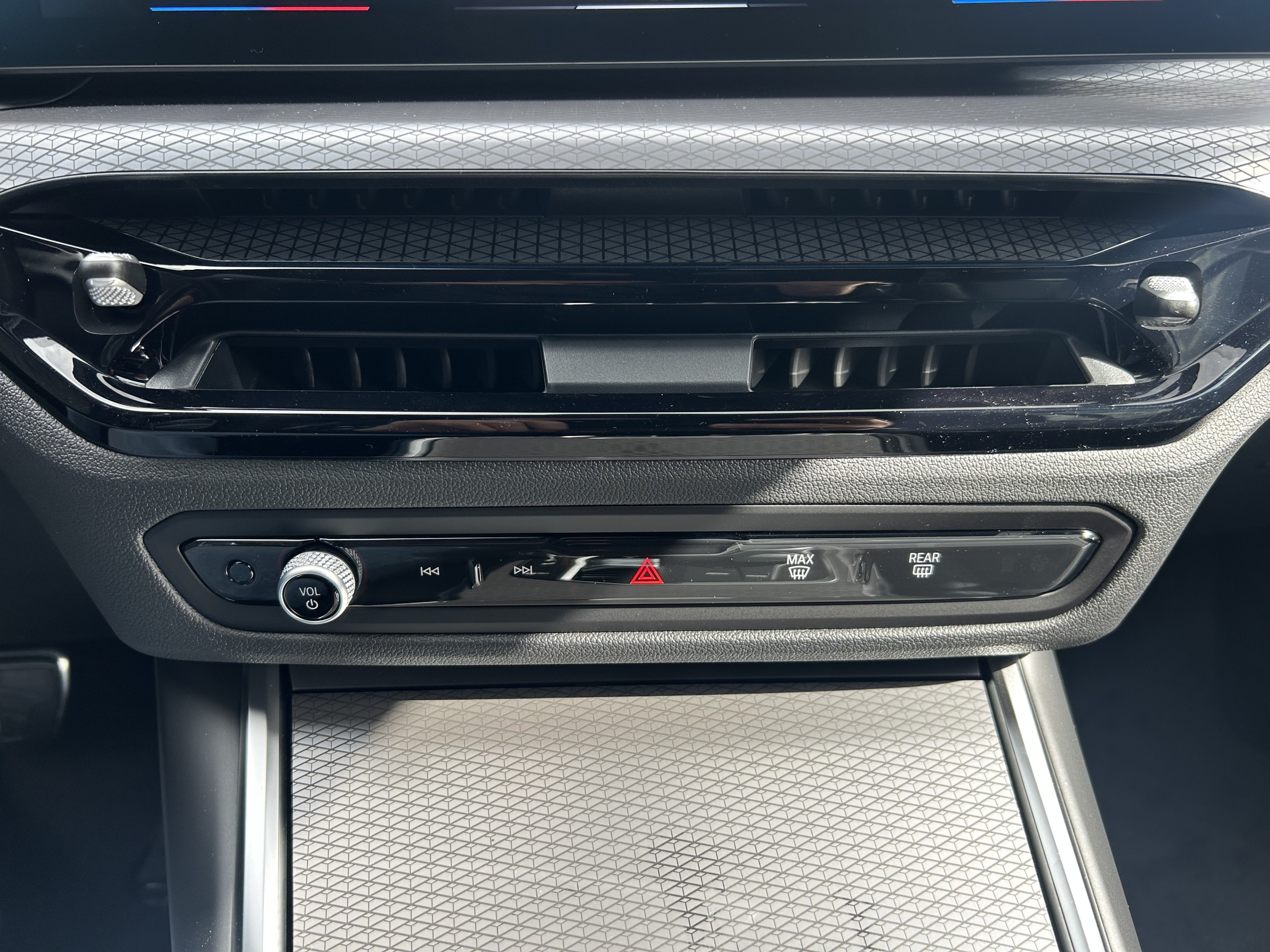 BMW 330e | Touring M-Sport | Automaat