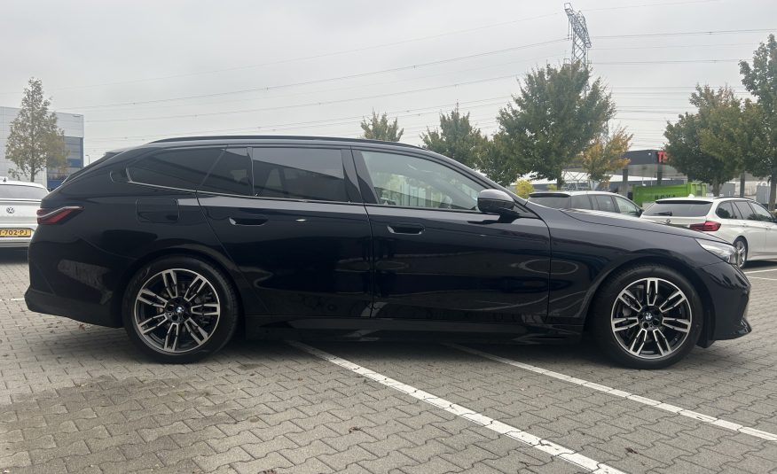 BMW i5 Touring | eDrive40 M Sport Edition 94kWh