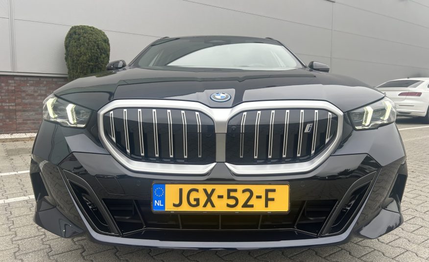 BMW i5 Touring | eDrive40 M Sport Edition 94kWh