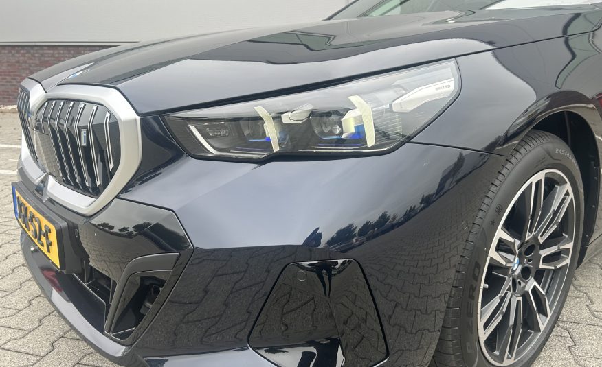 BMW i5 Touring | eDrive40 M Sport Edition 94kWh