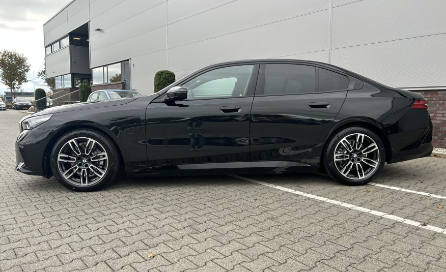 BMW 530e | Sedan M-Sport Edition