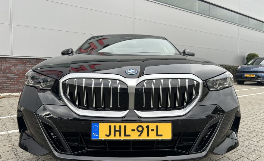 BMW 530e | Sedan M-Sport Edition