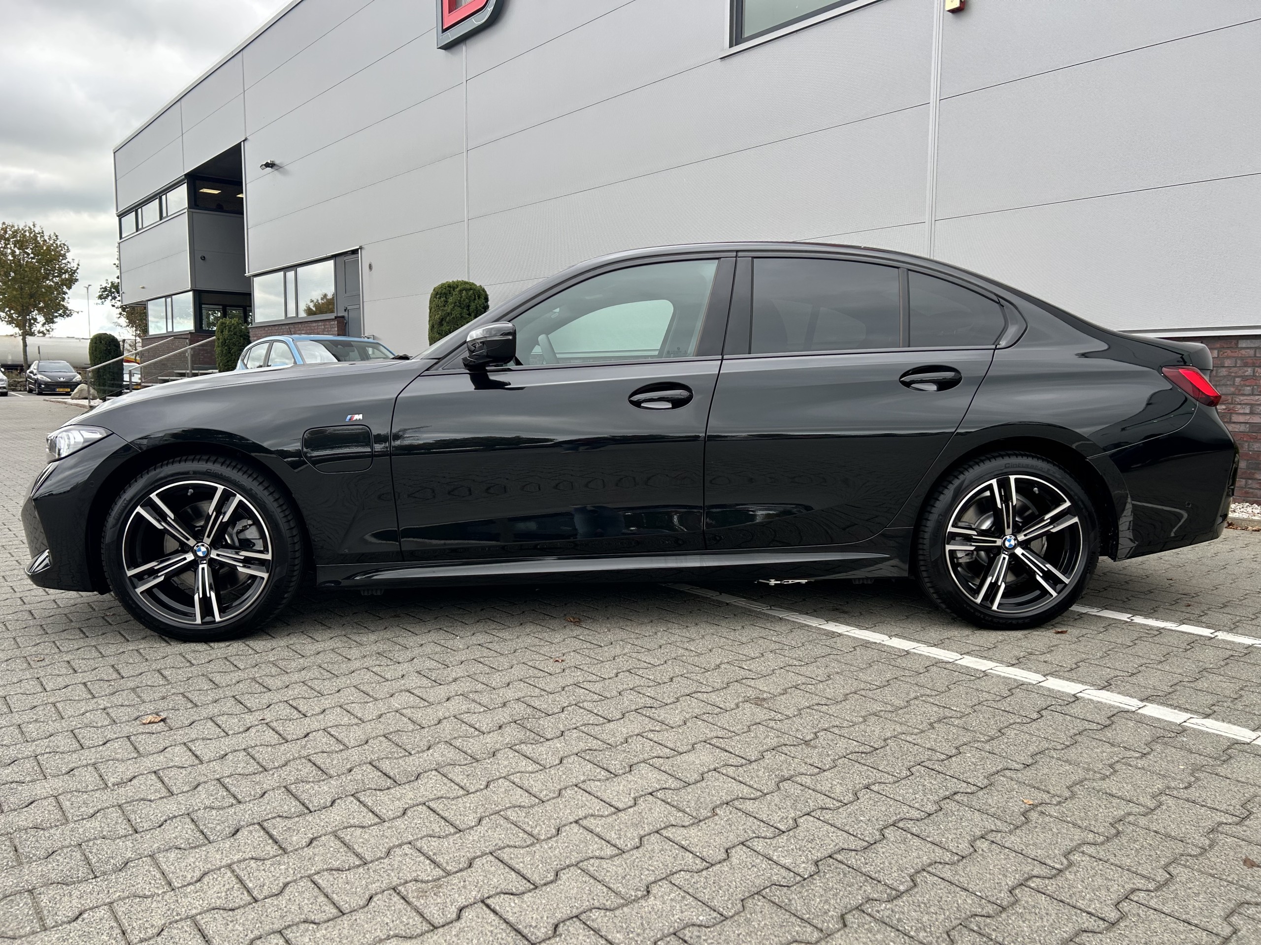 BMW 330e Sedan | M-Sport Edition Plug in Hybrid
