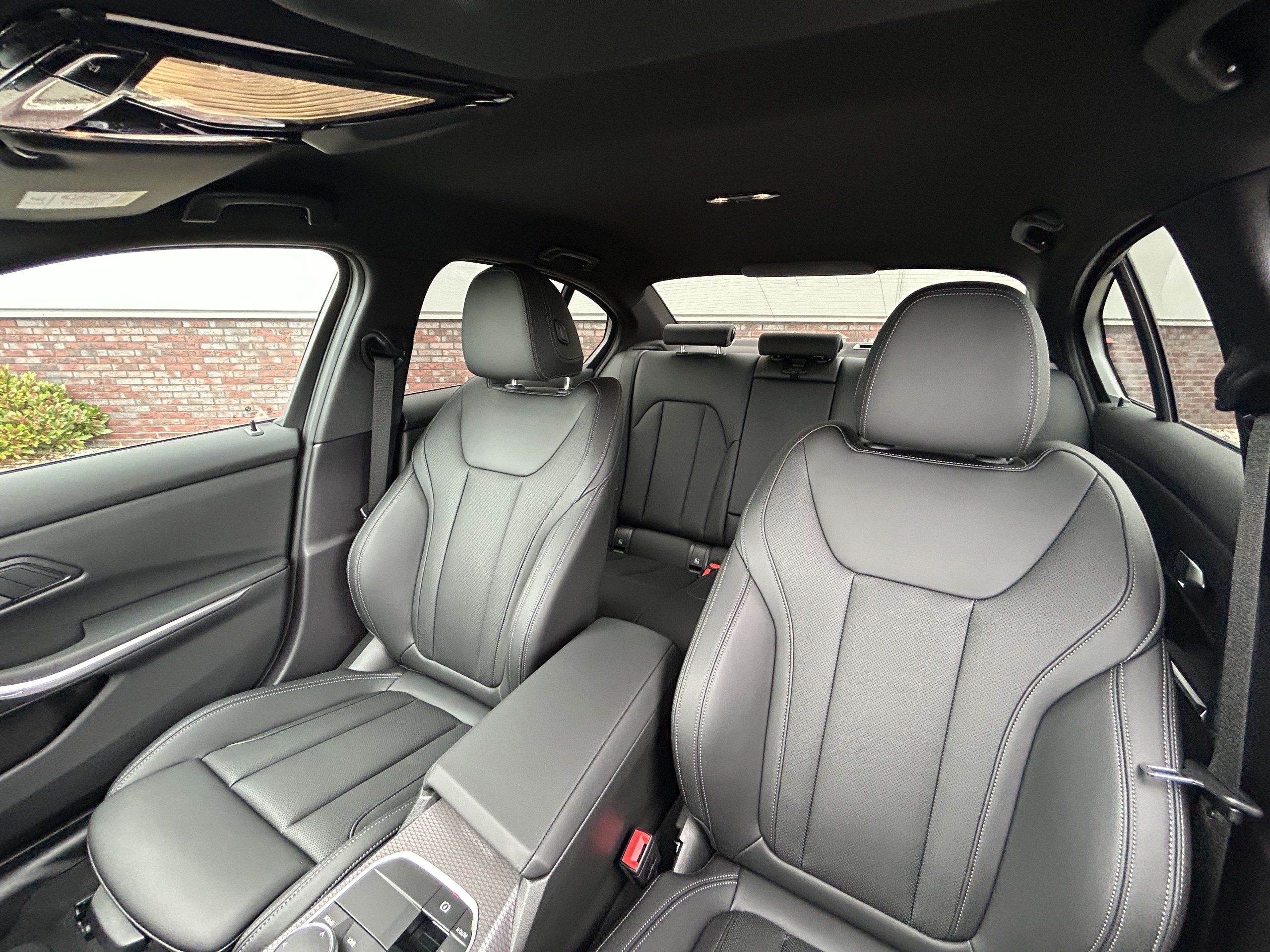 BMW 330e Sedan | M-Sport Edition Plug in Hybrid