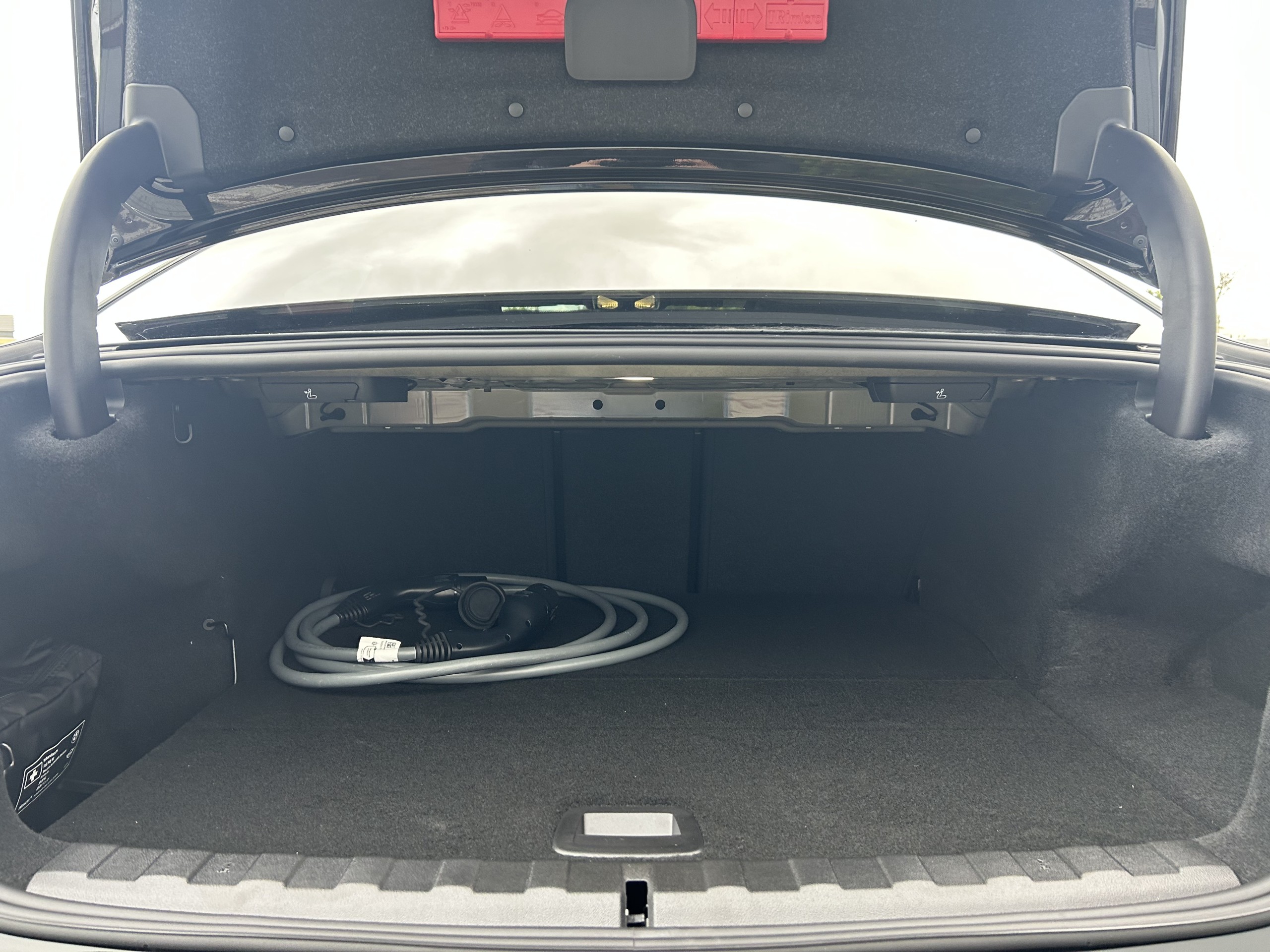 BMW 330e Sedan | M-Sport Edition Plug in Hybrid