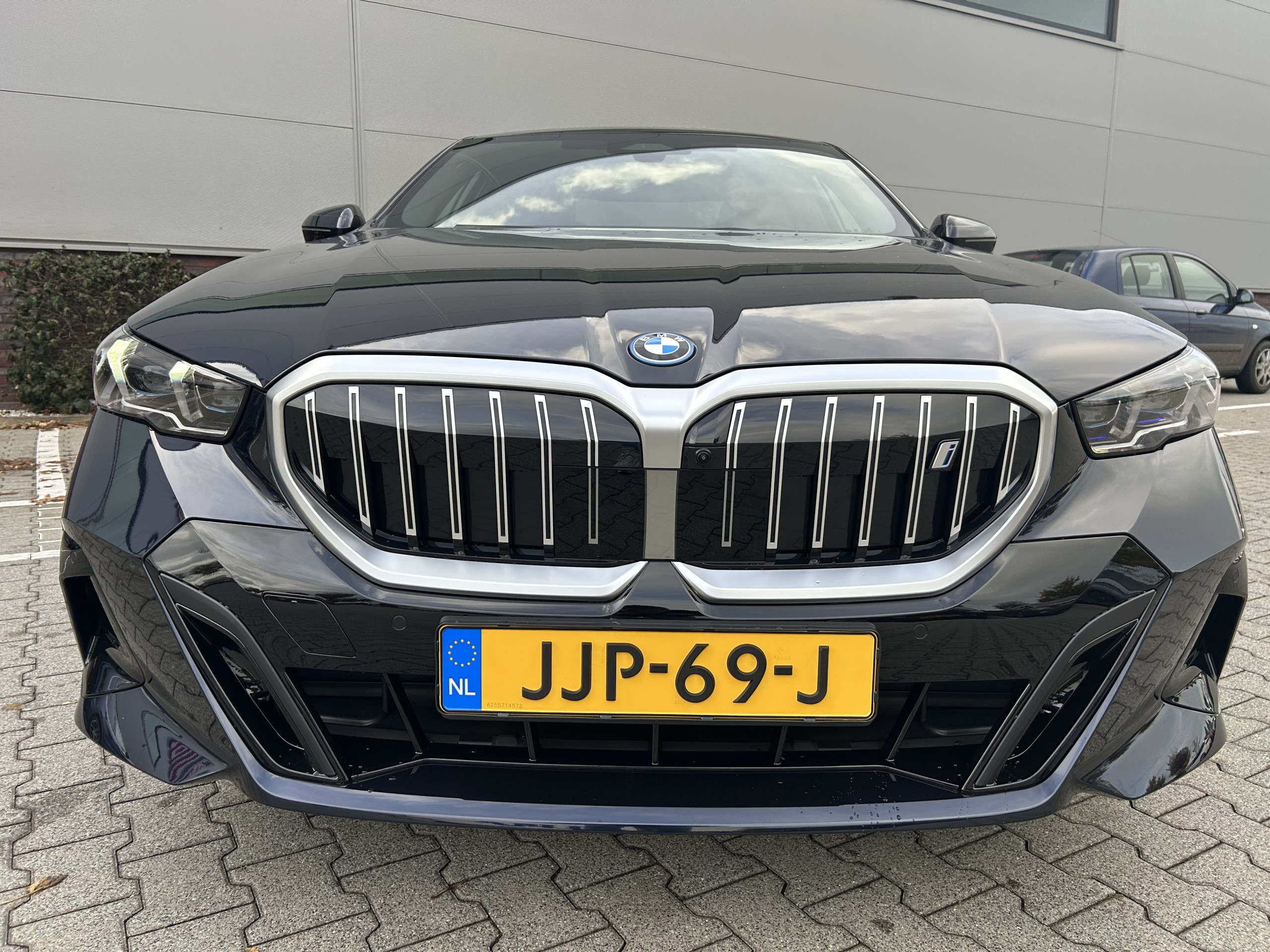 BMW i5 | E-Drive40 M-Sport Edition 84 kWh