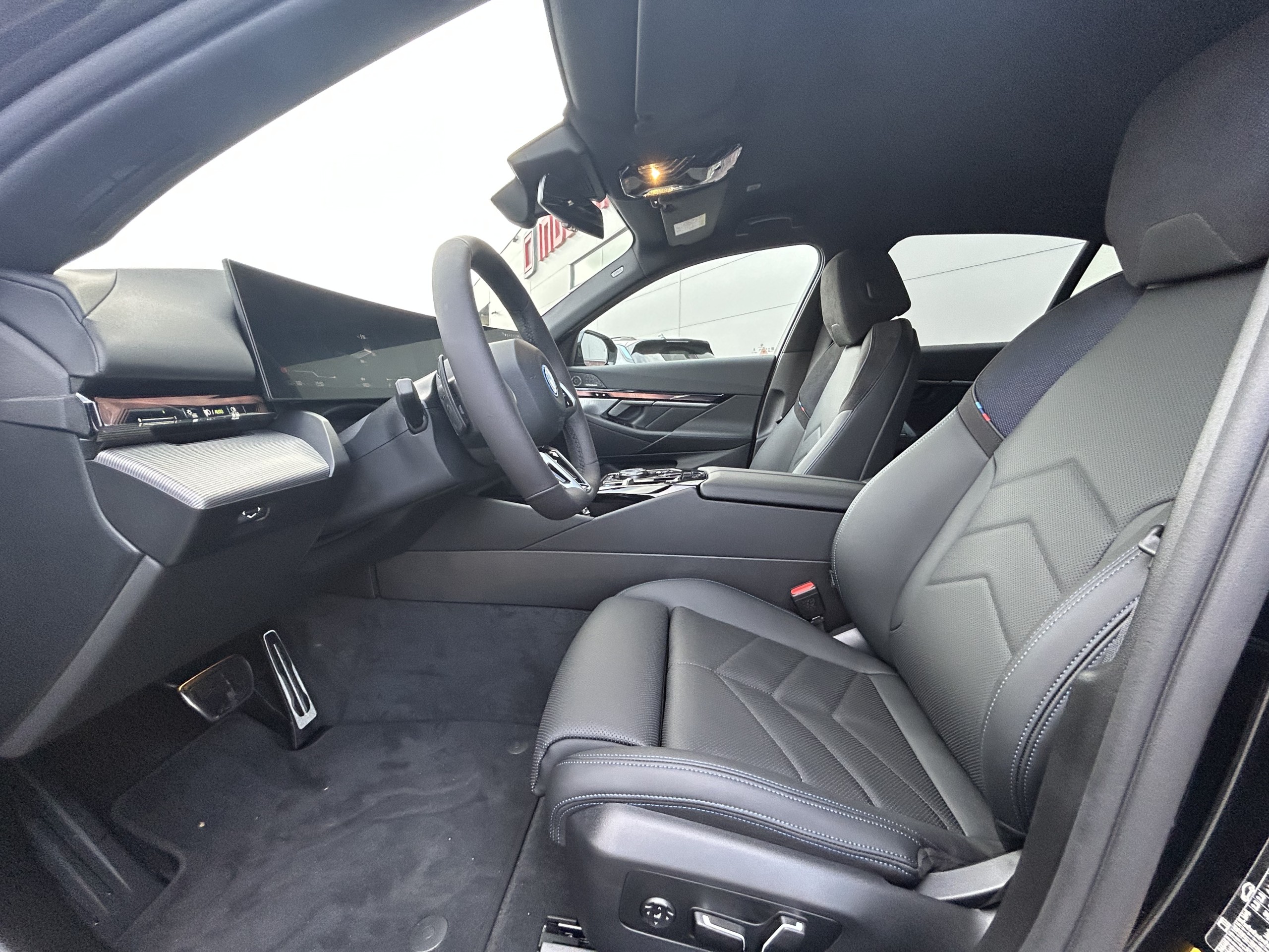 BMW i5 | E-Drive40 M-Sport Edition 84 kWh